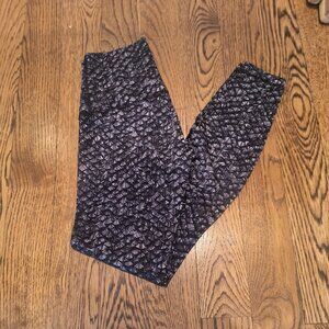 Black and Grey Patterned Lululemon Leggings